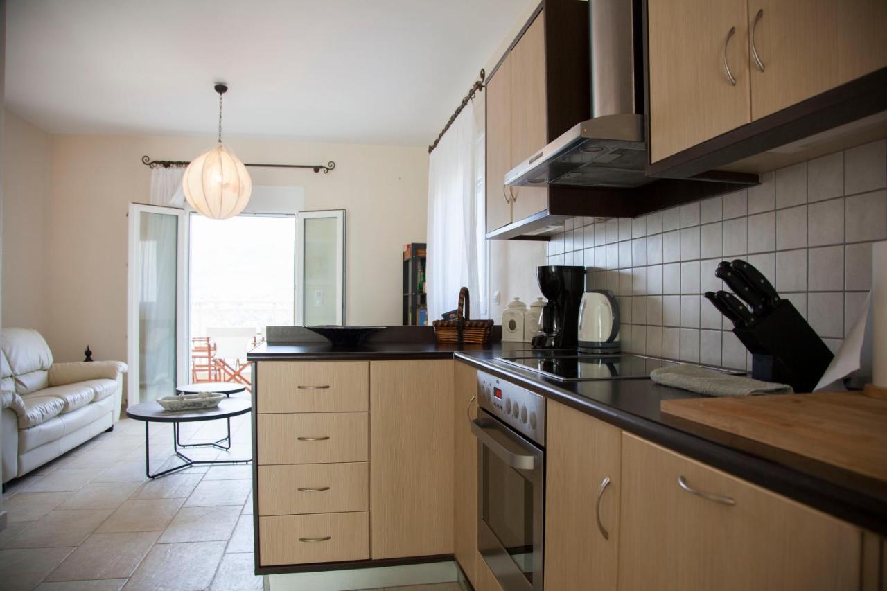 Litos Apartment Аргостолион Екстериор снимка