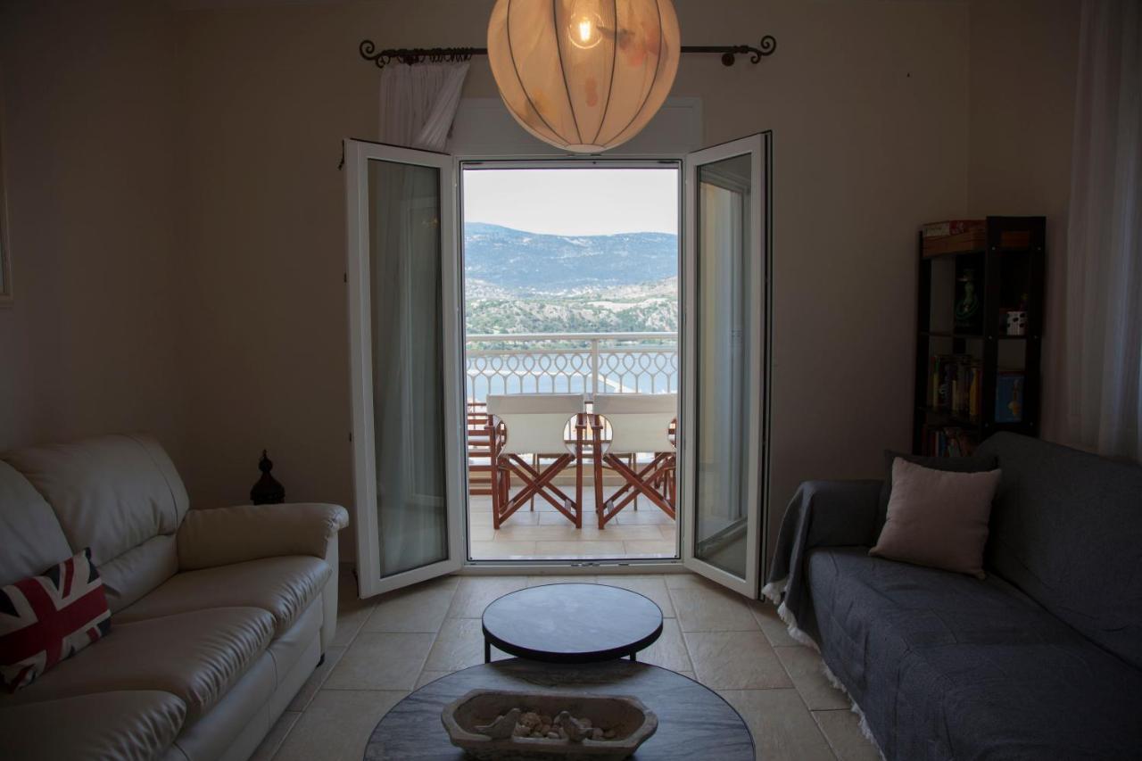Litos Apartment Аргостолион Екстериор снимка