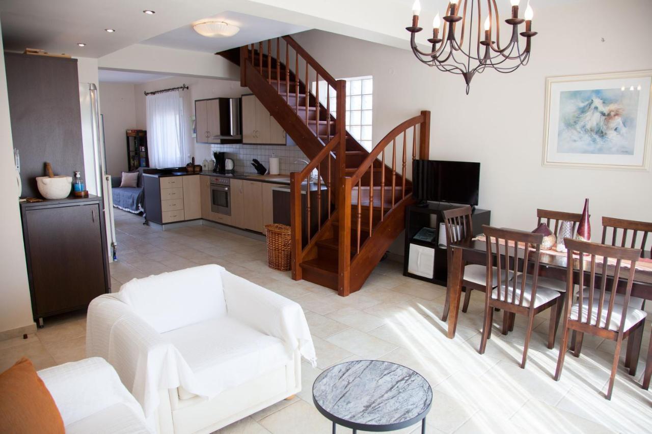 Litos Apartment Аргостолион Екстериор снимка